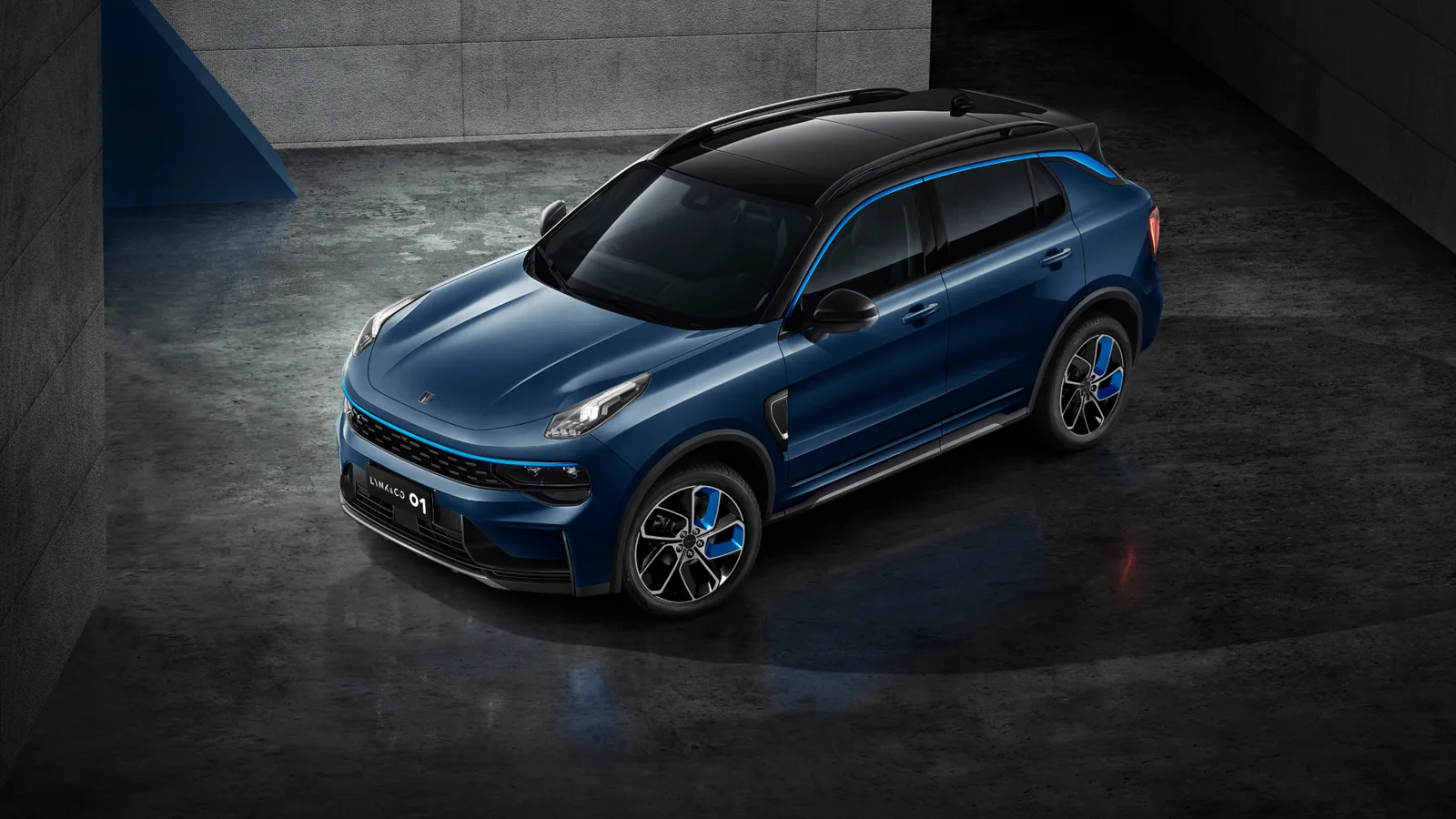 Lynk & Co 01 nhìn từ trên cao